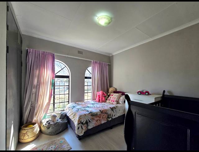 3 BEDROOM HOUSE FOR SALE IN KLIPWATER